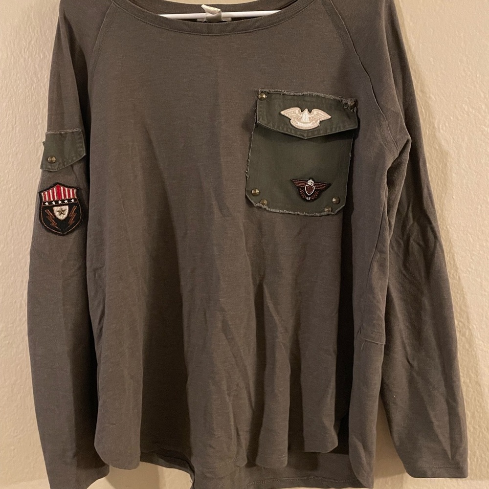 Forever 21 Long Sleeve Shirt